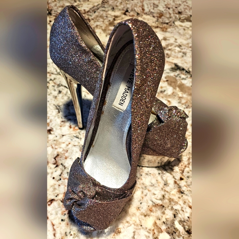 Steve Madden Moscow G Heels